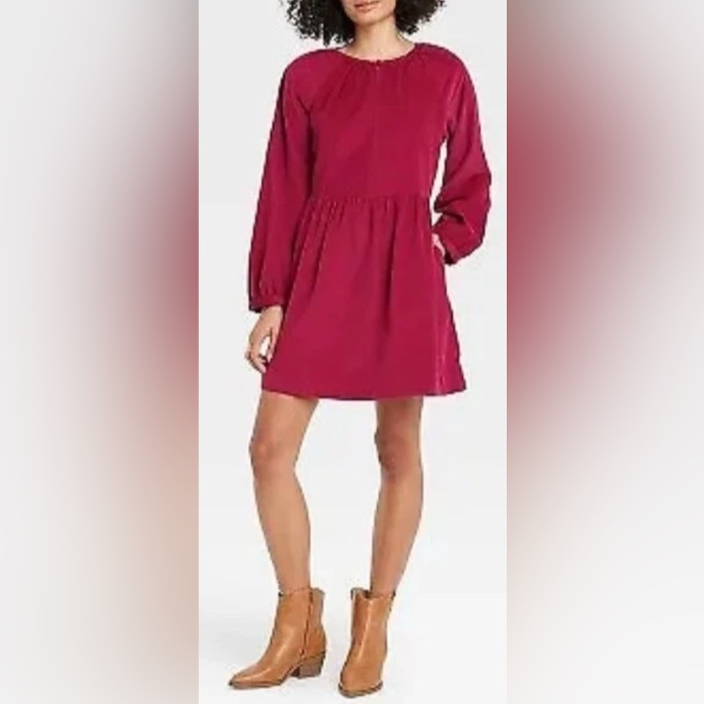 Universal Thread Women's XL Red
Balloon Long Sleeve‎ Corduroy Mini Shift